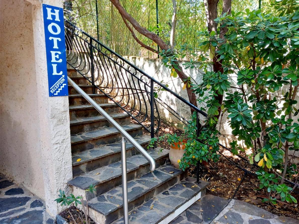 Hôtel Cap Soleil Cavalaire-sur-Mer Eksteriør billede