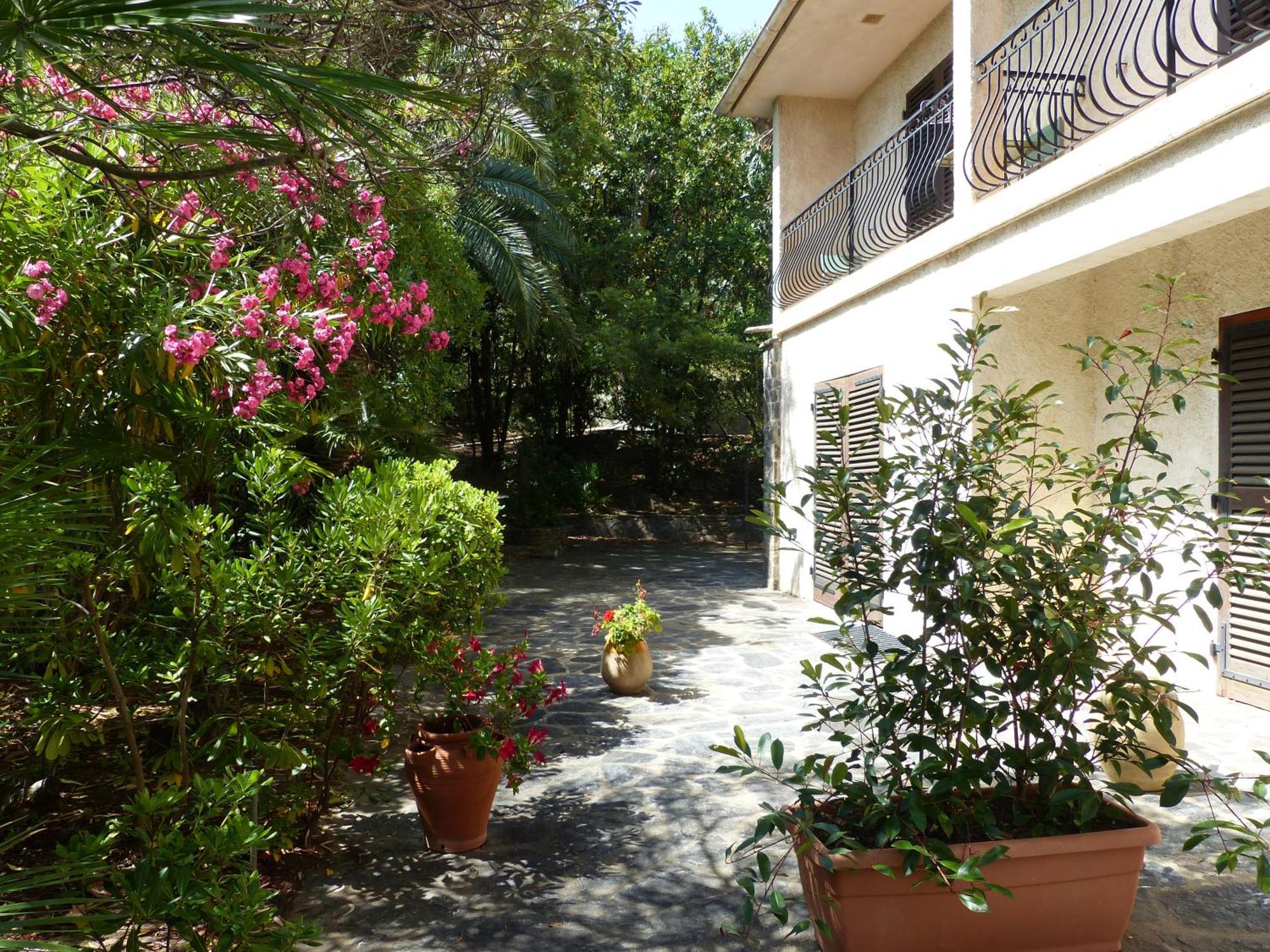 Hôtel Cap Soleil Cavalaire-sur-Mer Eksteriør billede